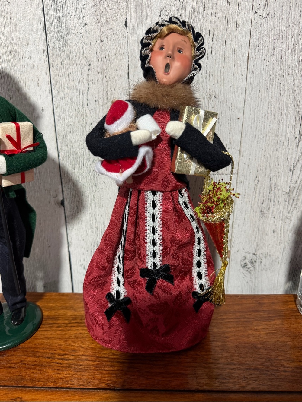 Byer’s Holiday Caroler Figurine in Red and Black - Unbranded